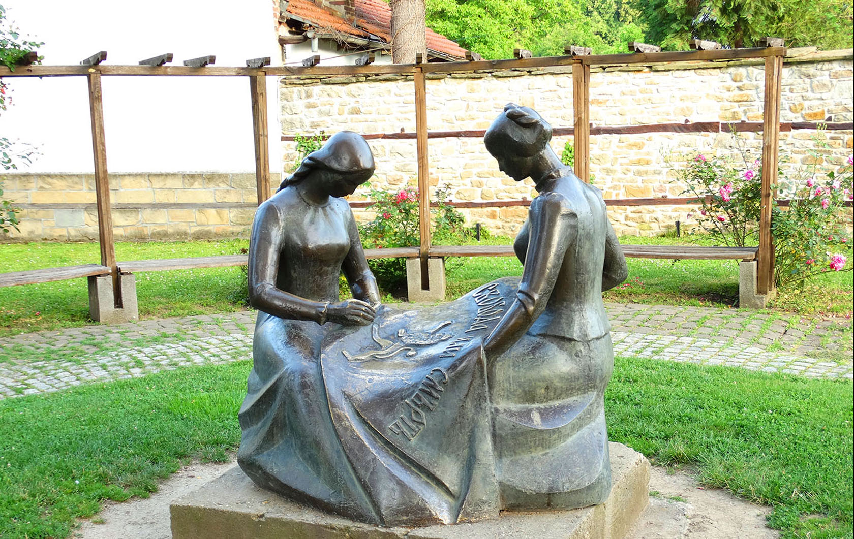 image02
